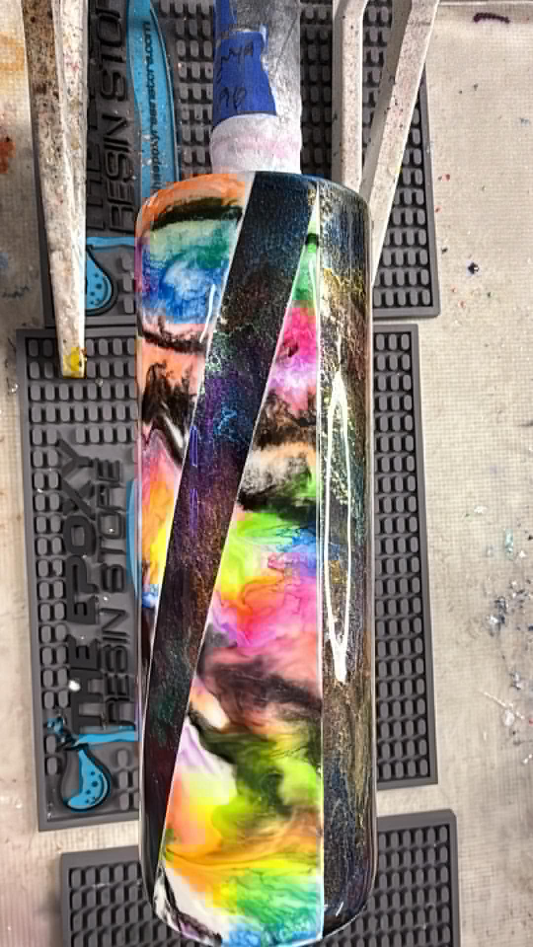 1116 ~ 20oz Skinny ~ MYSTERY ~ ONE MYSTERY PER CUSTOMER PLEASE ~ LISTEN LINDA