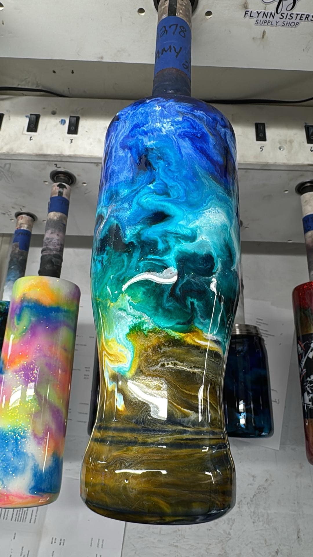 1278 ~ 20oz pilsner ~ yankee blue ~ AMY F