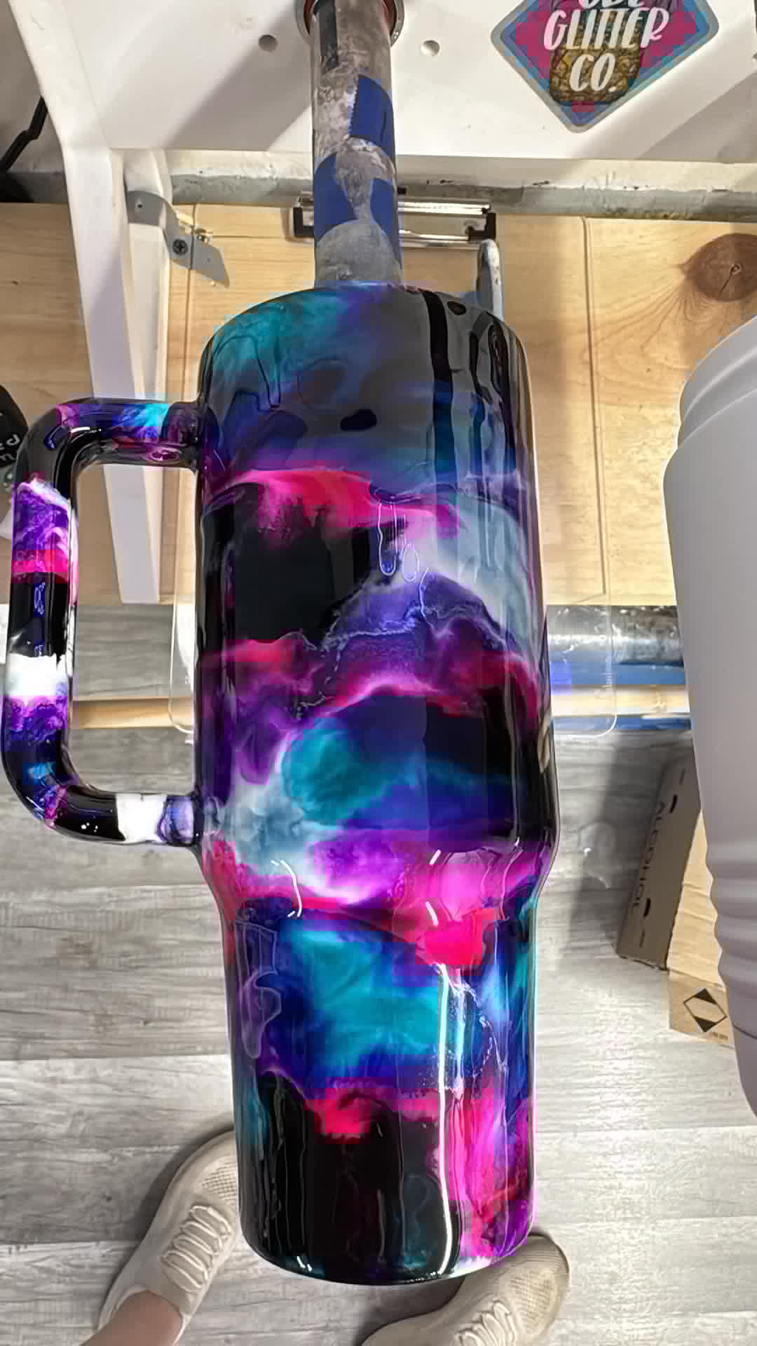 1304 ~ 40oz Big Swig ~ Dawn H