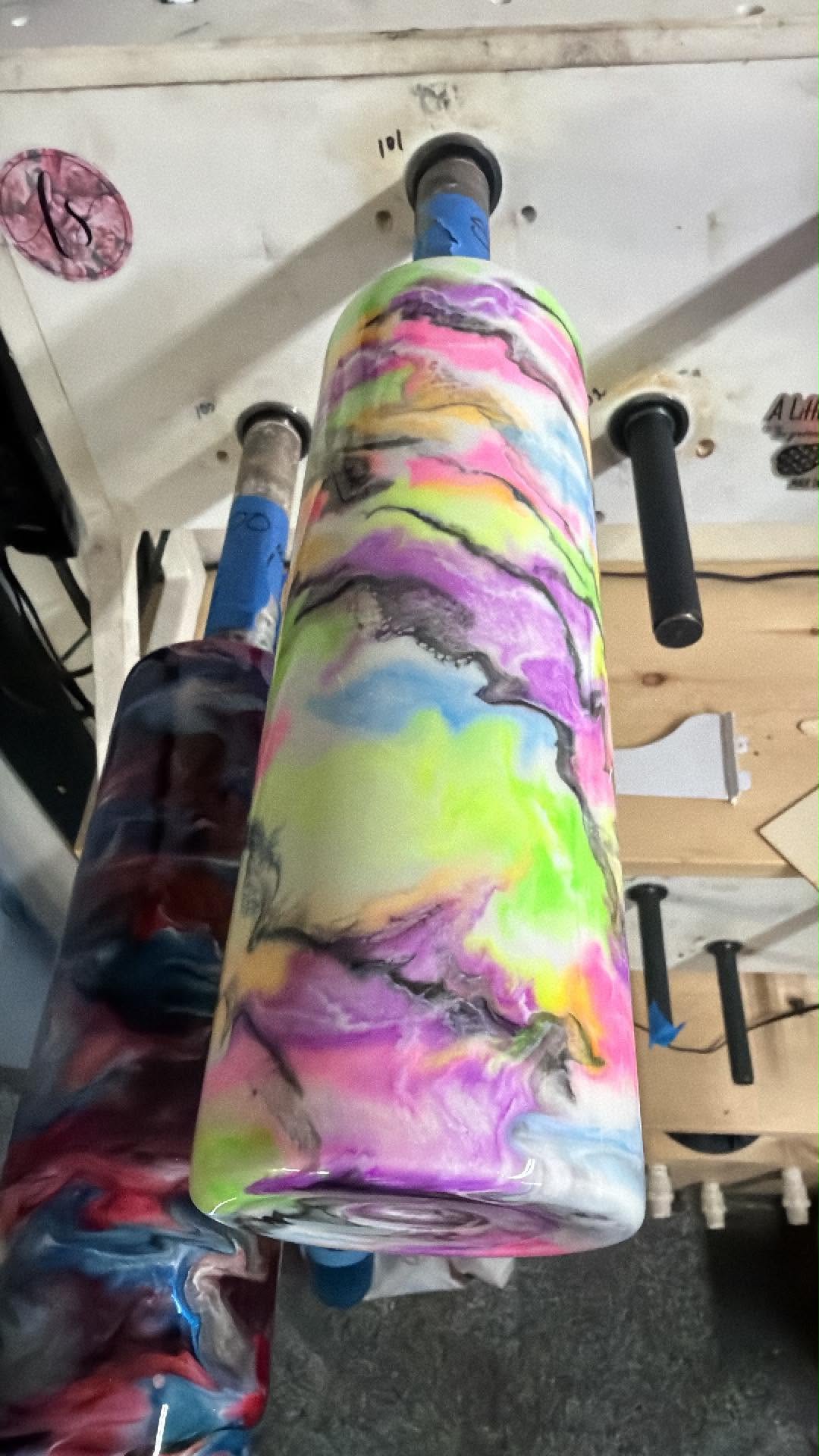 2704 ~ 30oz Skinny ~ shay