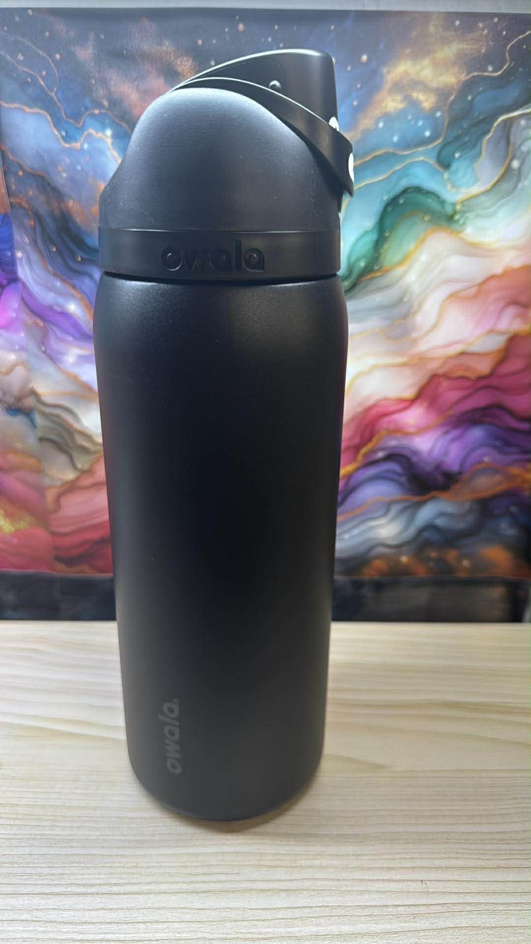 2475 ~ 40oz OWALA FREE SIP ~ JAIME S