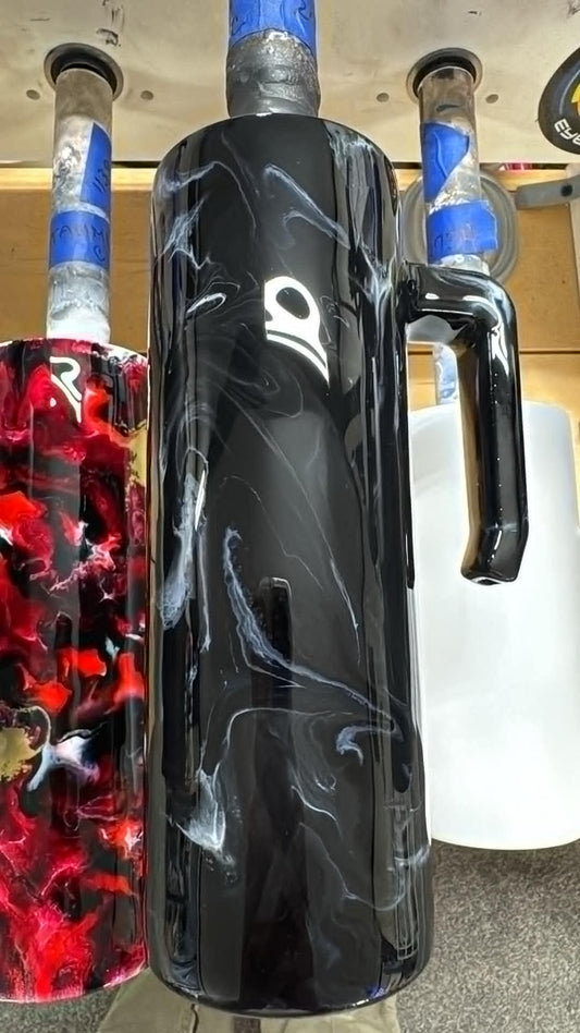 1132 ~ 20oz Skinny WITH HANDLE ~ KEITH C