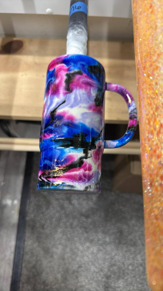 1576 ~ 16oz travel mug maggie ~ Kat S