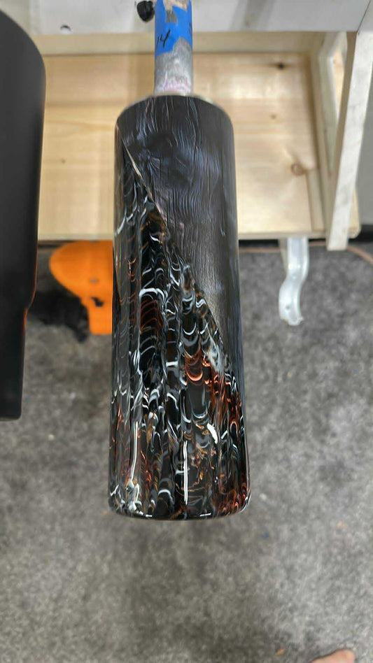 1674 ~ 30oz Skinny ~ WOOD GRAIN V ~ SUSIE C
