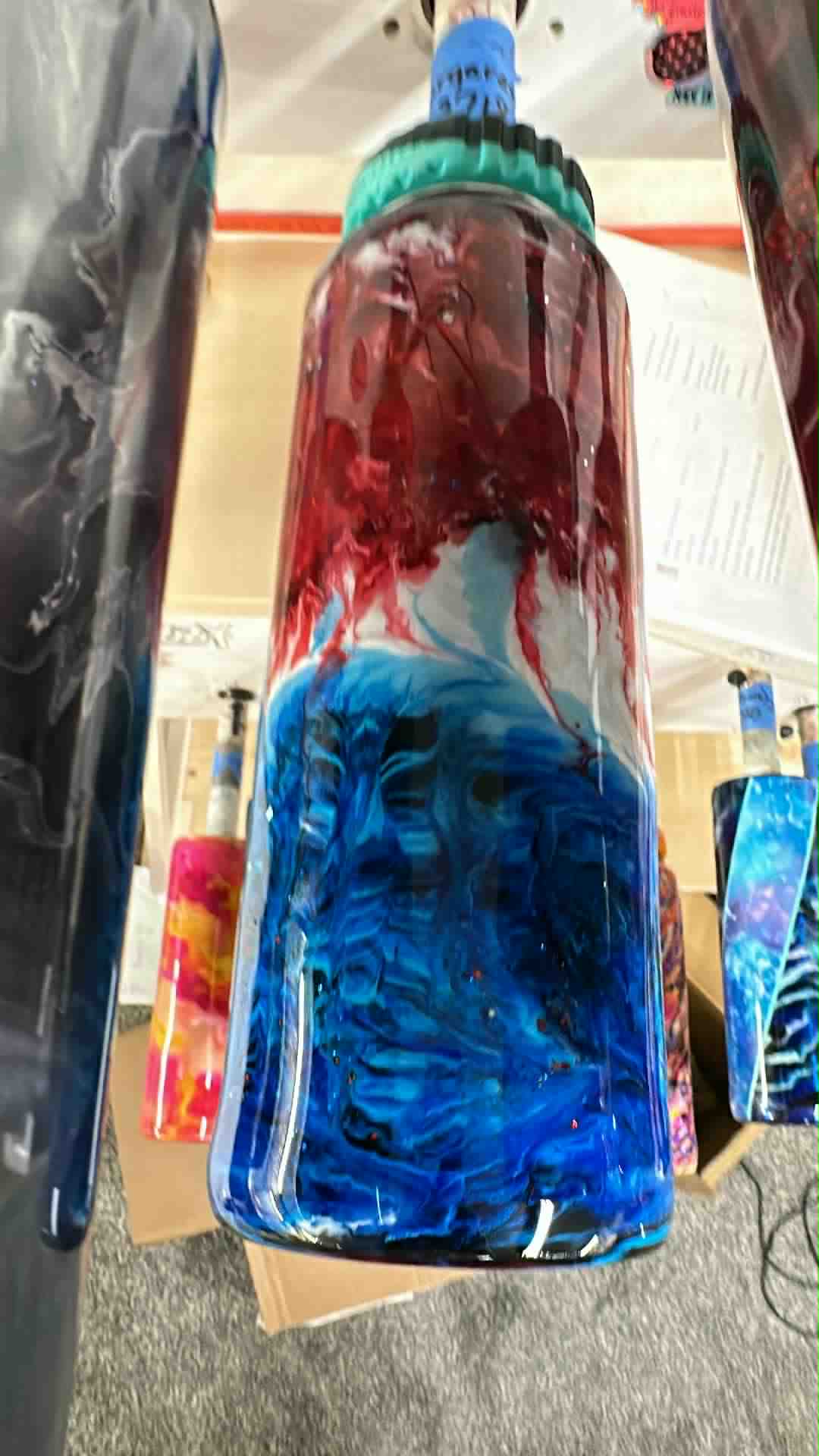 1723 ~ 40oz DUO HYDRO ~ MARGARET P