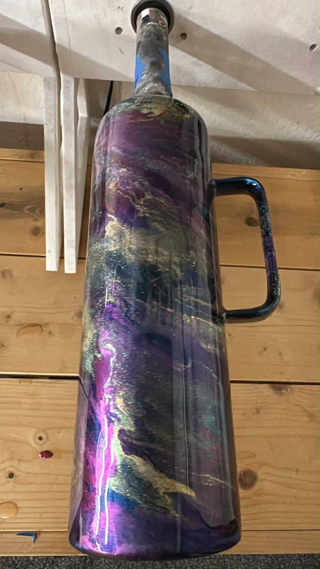 2142 ~ 30oz skinny hoggdle