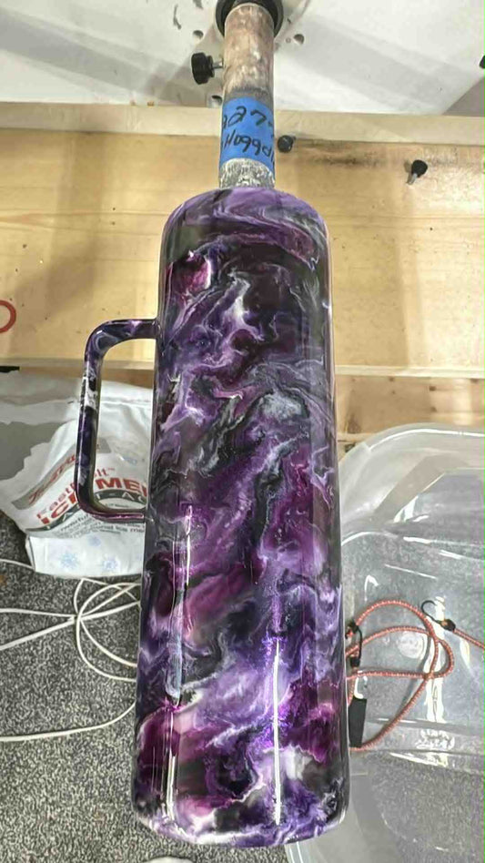 2277 ~ 30oz skinny hoggdle ~ JENN P