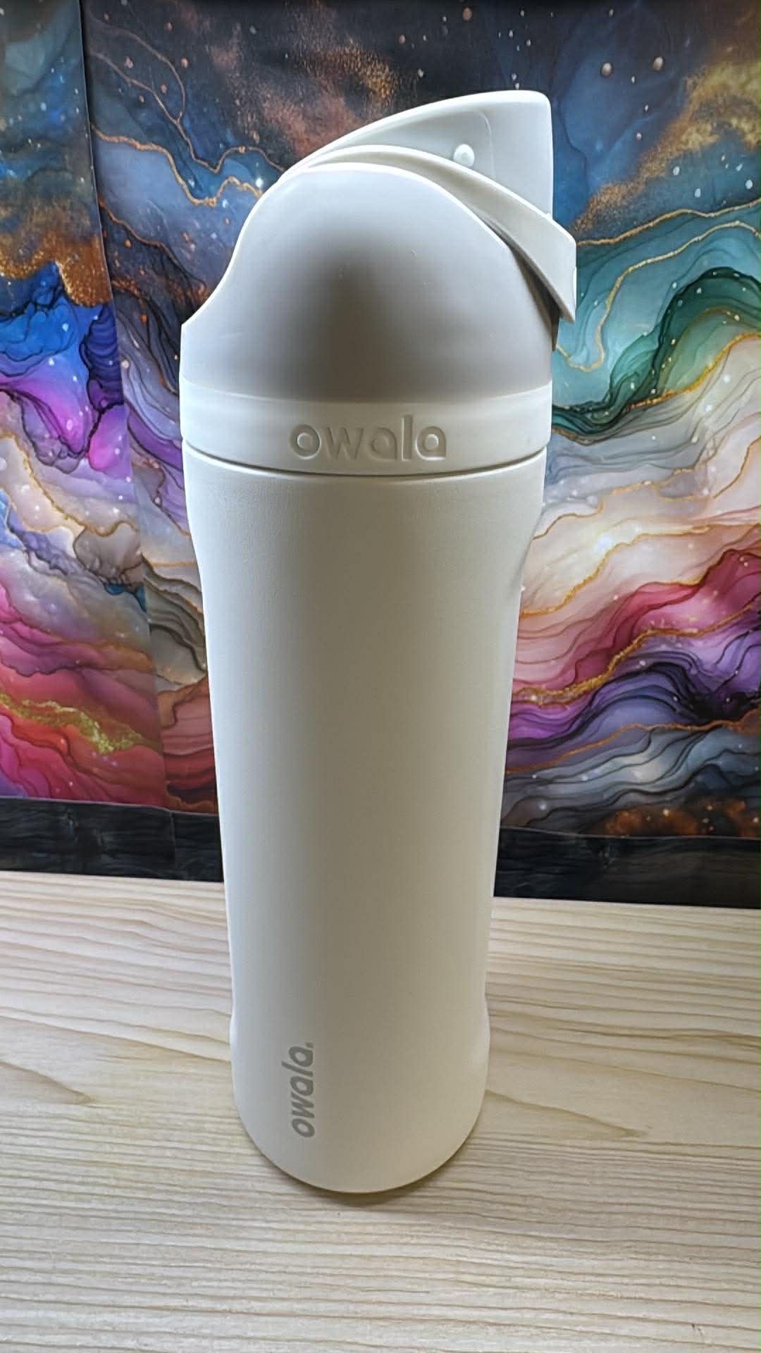 2415 ~ 24oz OWALA FREE SIP