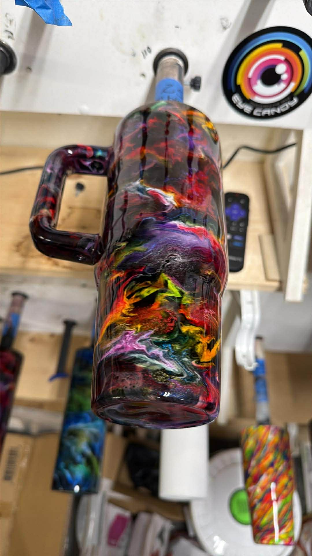 2552 ~ 30oz BIG SWIG ~ TRACY C