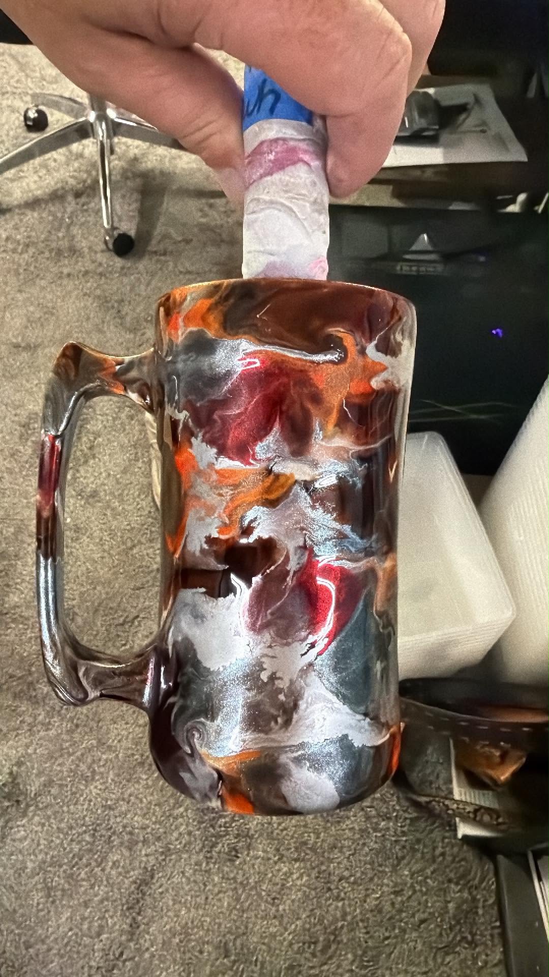 2763 ~ 20oz beer mug ~ JULIE B
