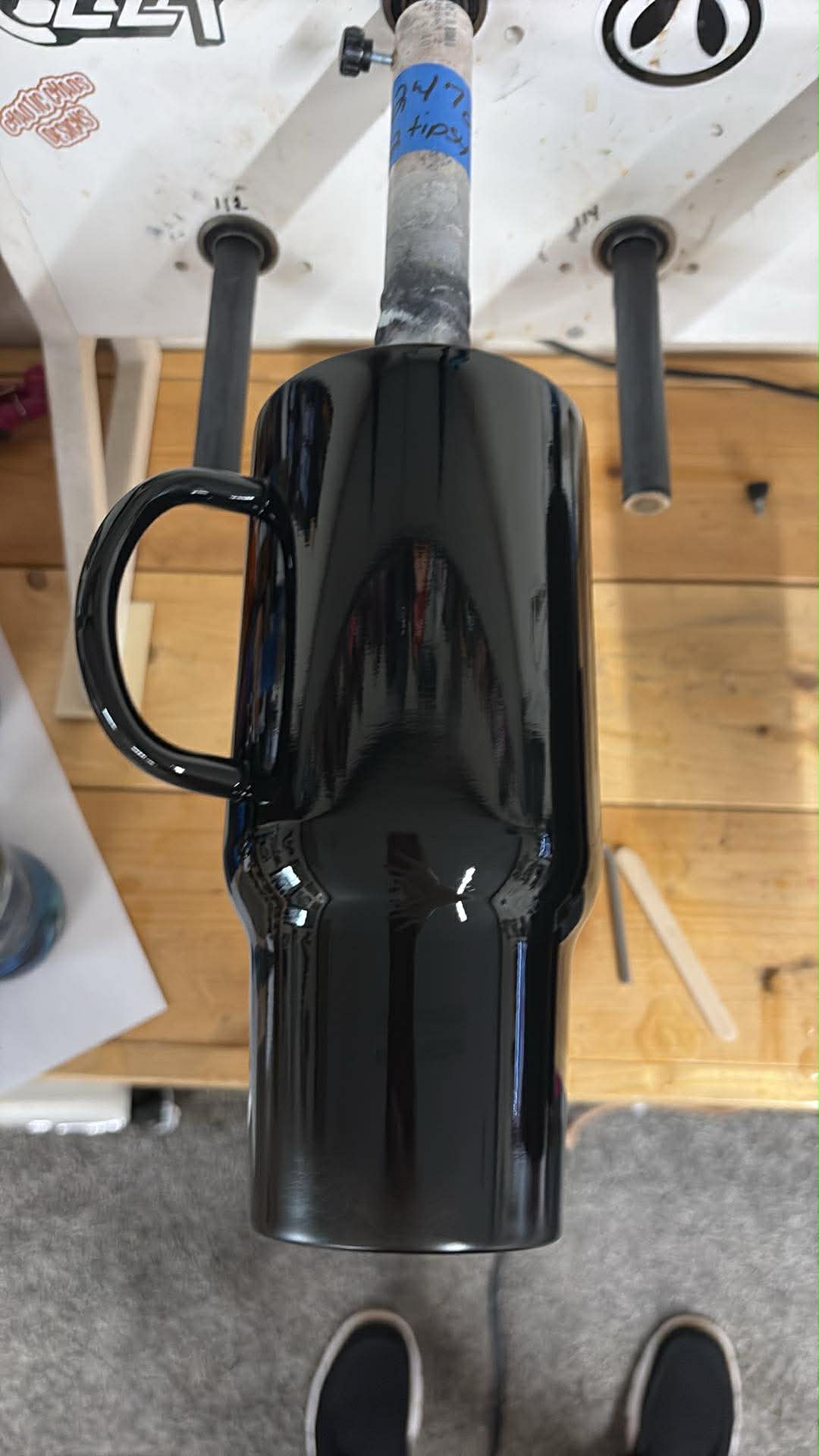 2770 ~ 32oz travel mug TIPSY ~ BLACK