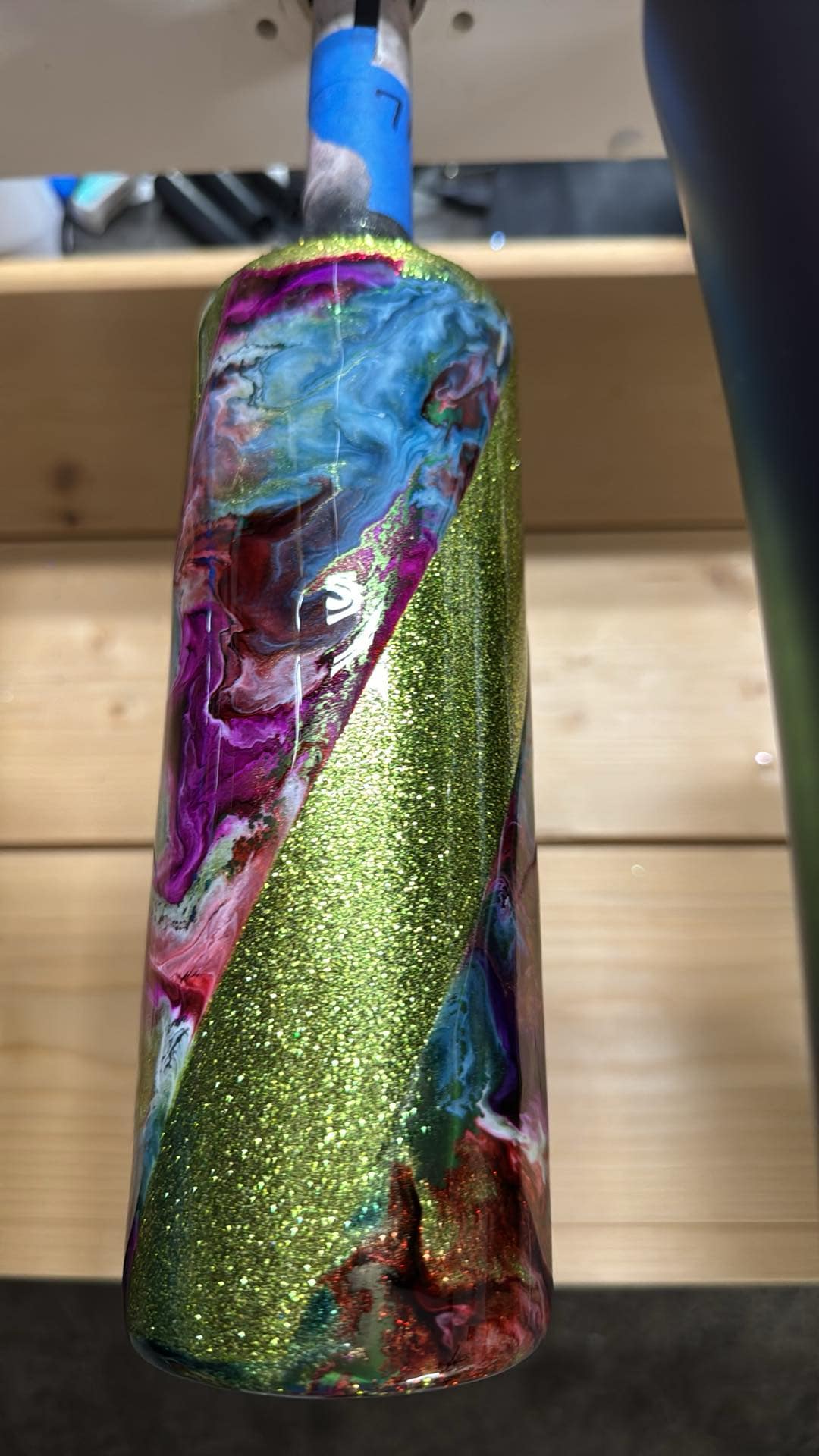 716 ~ 20oz Skinny ~ APPLE GREEN TWISTED CHAOS ~ SUSAN K – Chaotic Chaos ...